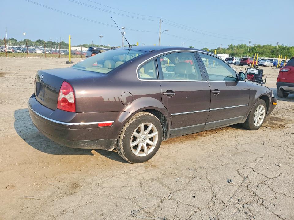 62848146 :رقم المزاد ، WVWPD63B14E165308 vin ، 2004 Volkswagen Passat مزاد بيع