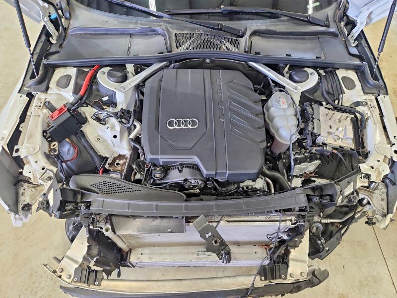 Продаж на аукціоні авто 2022 Audi A4, vin: WAUEAAF43NN004473, номер лоту: 60671026