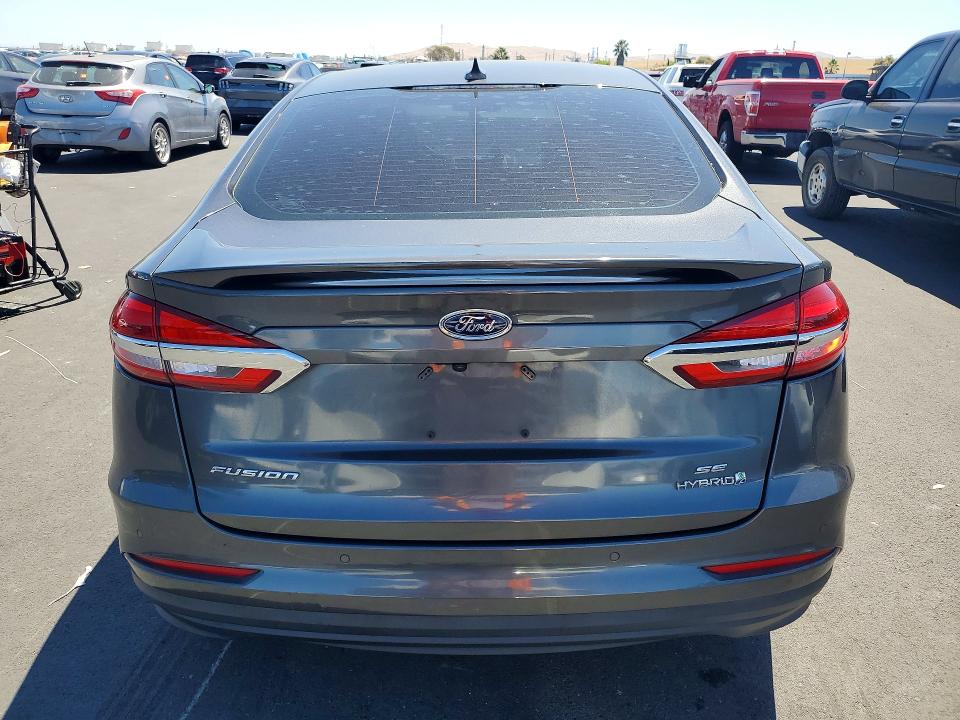 2019 Ford Fusion მანქანა იყიდება აუქციონზე, vin: 3FA6P0LU1KR284655, აუქციონის ნომერი: 60228966