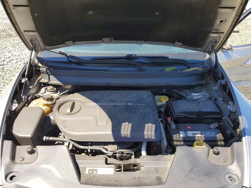 61551466 :رقم المزاد ، 1C4PJMCS5EW297027 vin ، 2014 Jeep Cherokee مزاد بيع