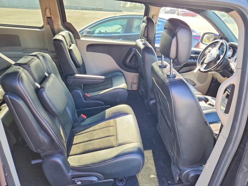 62479556 :رقم المزاد ، 2C4RDGCG1KR642913 vin ، 2019 Dodge Grand Caravan مزاد بيع