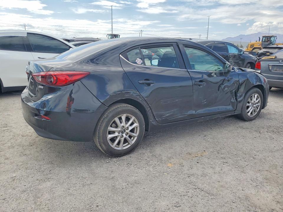60686786 :رقم المزاد ، 3MZBM1U75GM305251 vin ، 2016 Mazda 3 مزاد بيع