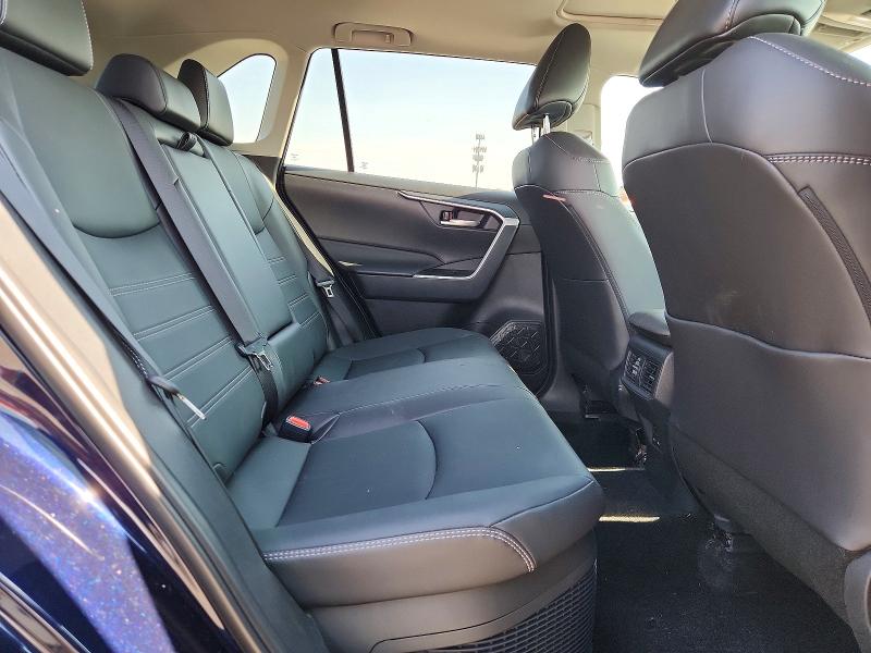Auction sale of the 2024 Toyota Rav4, vin: 2T3B6RFV5RW074120, lot number: 61281156