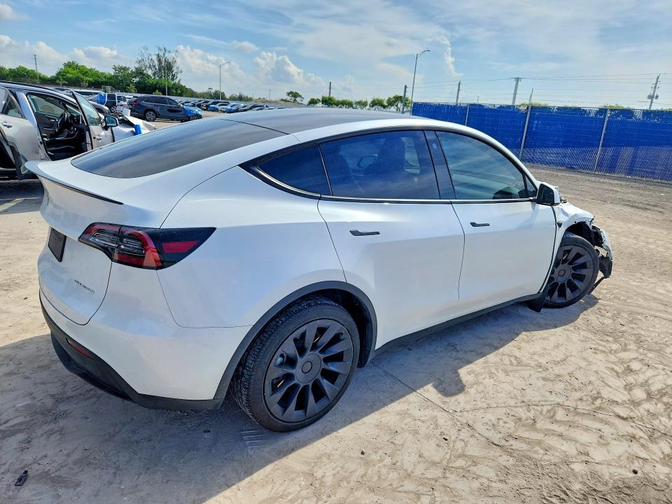 Продажа на аукционе авто 2023 Tesla Model Y, vin: 7SAYGDEE5PA092096, номер лота: 59623156