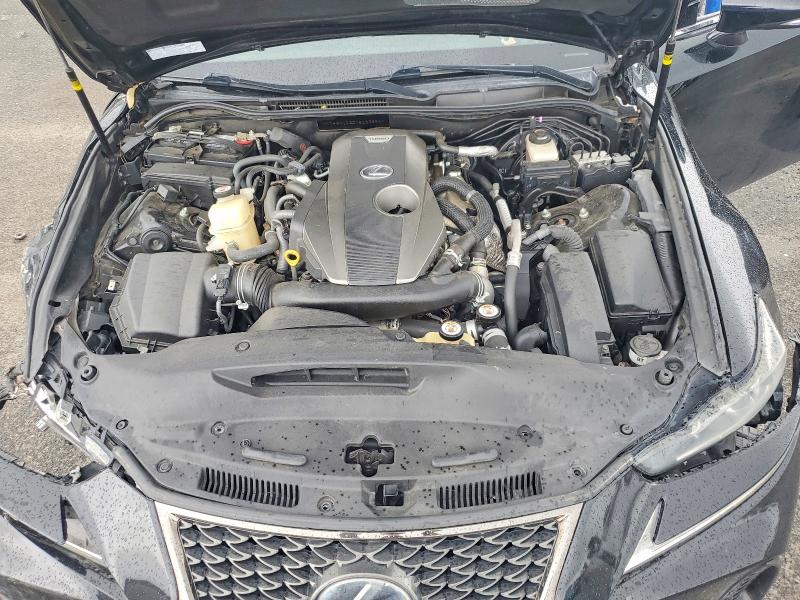 62803706 :رقم المزاد ، JTHBA1D23J5083854 vin ، 2018 Lexus Is مزاد بيع