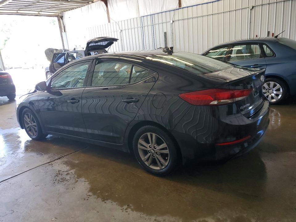 63170276 :رقم المزاد ، 5NPD84LF2JH236154 vin ، 2018 Hyundai Elantra مزاد بيع