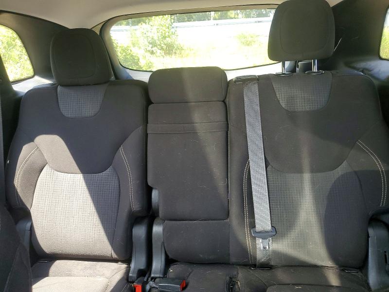 62281496 :رقم المزاد ، 1C4PJLCB4GW374225 vin ، 2016 Jeep Cherokee مزاد بيع