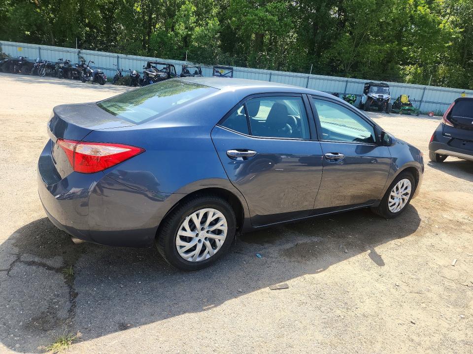 62139226 :رقم المزاد ، 2T1BURHE8KC167104 vin ، 2019 Toyota Corolla مزاد بيع