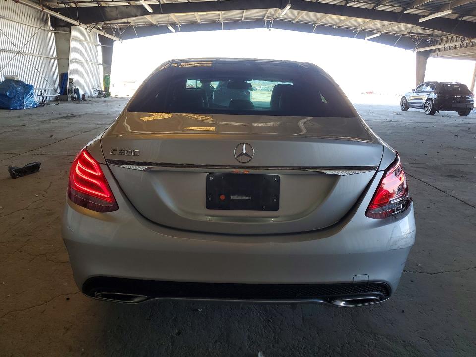 Продажа на аукционе авто 2015 Mercedes-benz C, vin: 55SWF4JBXFU046217, номер лота: 63035486