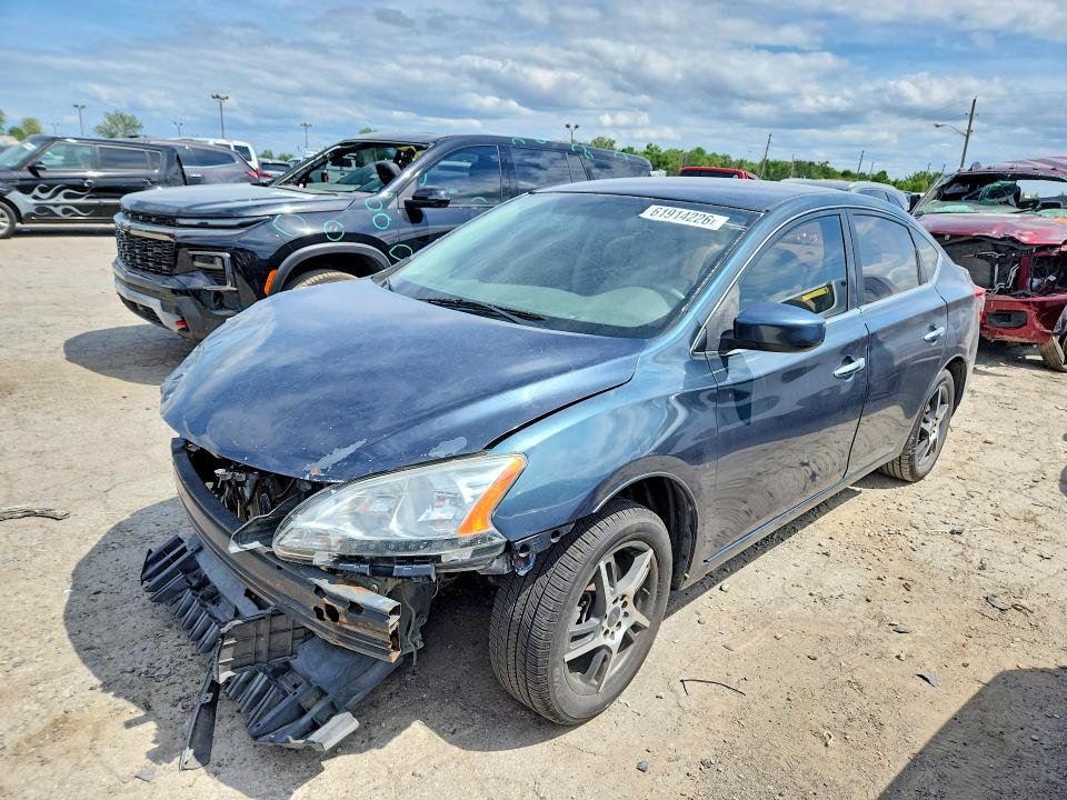 2014 Nissan Sentra მანქანა იყიდება აუქციონზე, vin: 3N1AB7AP4EY261182, აუქციონის ნომერი: 61914226