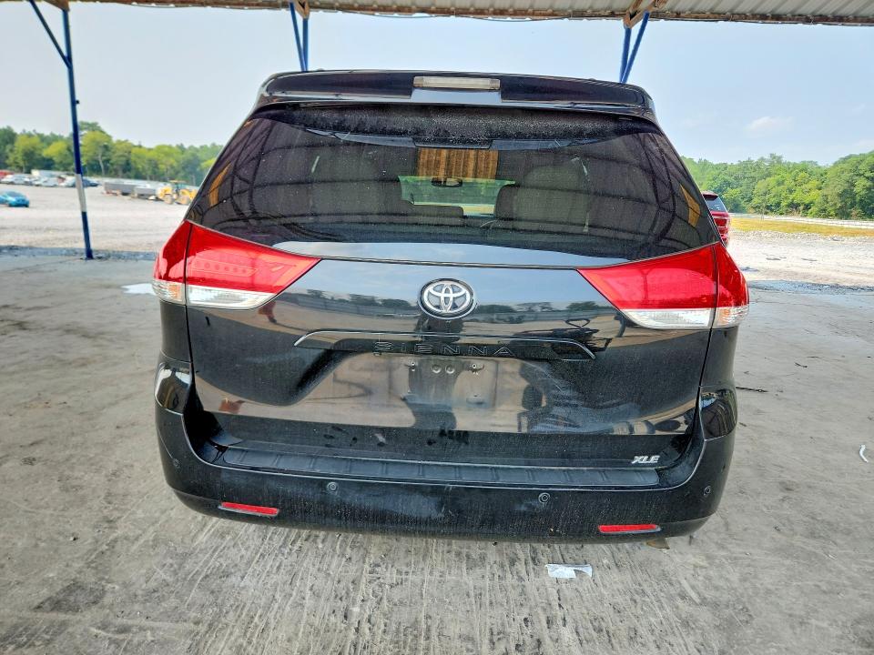 Aukcja sprzedaży 2011 Toyota Sienna, vin: 5TDYK3DC2BS085085, numer aukcji: 62911546