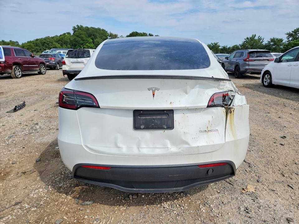 Продажа на аукционе авто 2023 Tesla Model Y, vin: 7SAYGDEF6PF600927, номер лота: 62321126