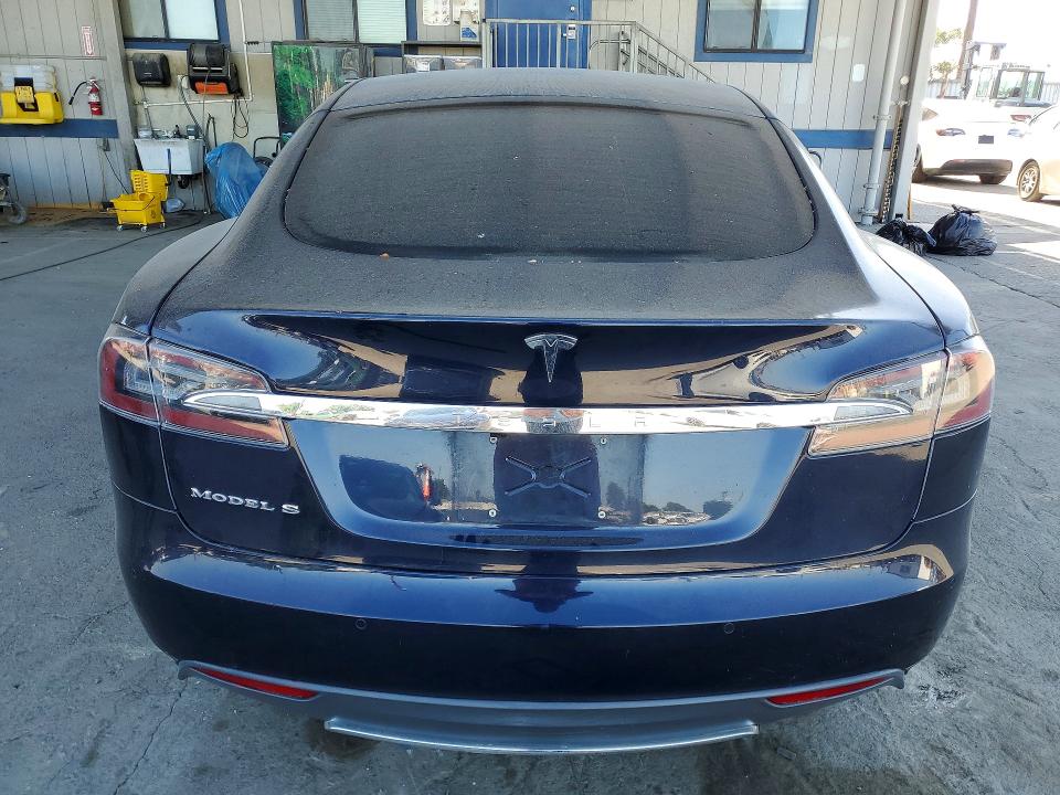 Продаж на аукціоні авто 2015 Tesla Model S, vin: 5YJSA1S10FFP71554, номер лоту: 60459086