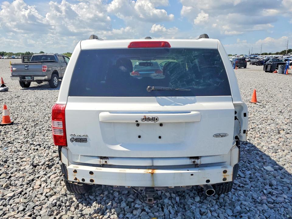 61579816 :رقم المزاد ، 1C4NJRFB7GD597683 vin ، 2016 Jeep Patriot مزاد بيع