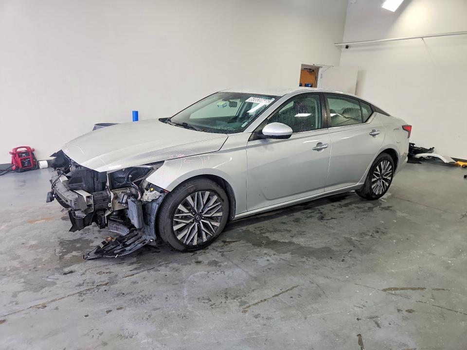60028646 :رقم المزاد ، 1N4BL4DV4PN334810 vin ، 2023 Nissan Altima مزاد بيع