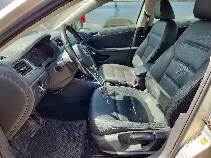 59024406 :رقم المزاد ، 3VWDZ7AJXBM098488 vin ، 2011 Volkswagen Jetta مزاد بيع
