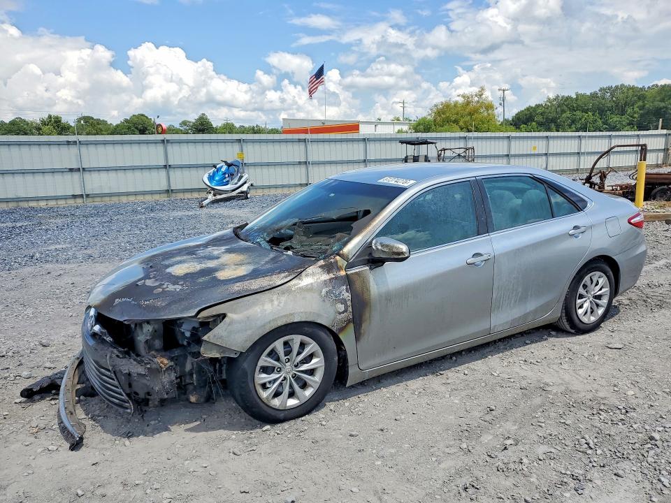 Auction sale of the 2015 Toyota Camry, vin: 4T1BF1FK8FU928402, lot number: 61374276