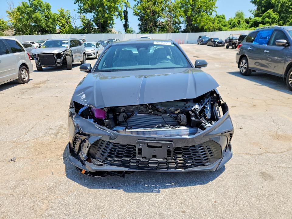 2025 Toyota Camry მანქანა იყიდება აუქციონზე, vin: 4T1DBADK4SU031191, აუქციონის ნომერი: 60949056