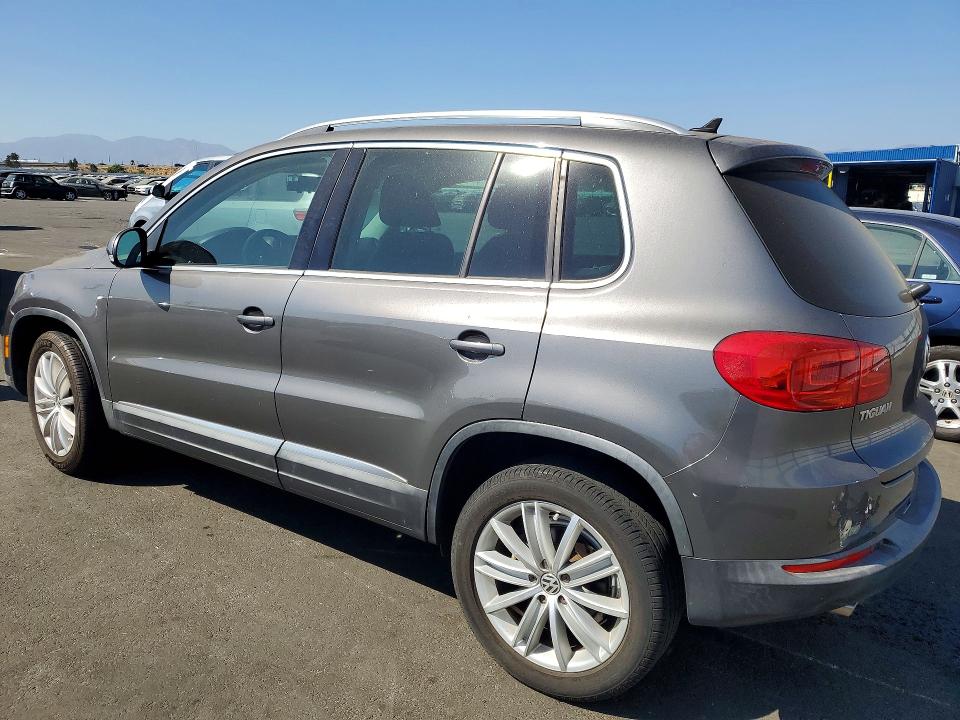 63225646 :رقم المزاد ، WVGAV7AX3CW006009 vin ، 2012 Volkswagen Tiguan مزاد بيع