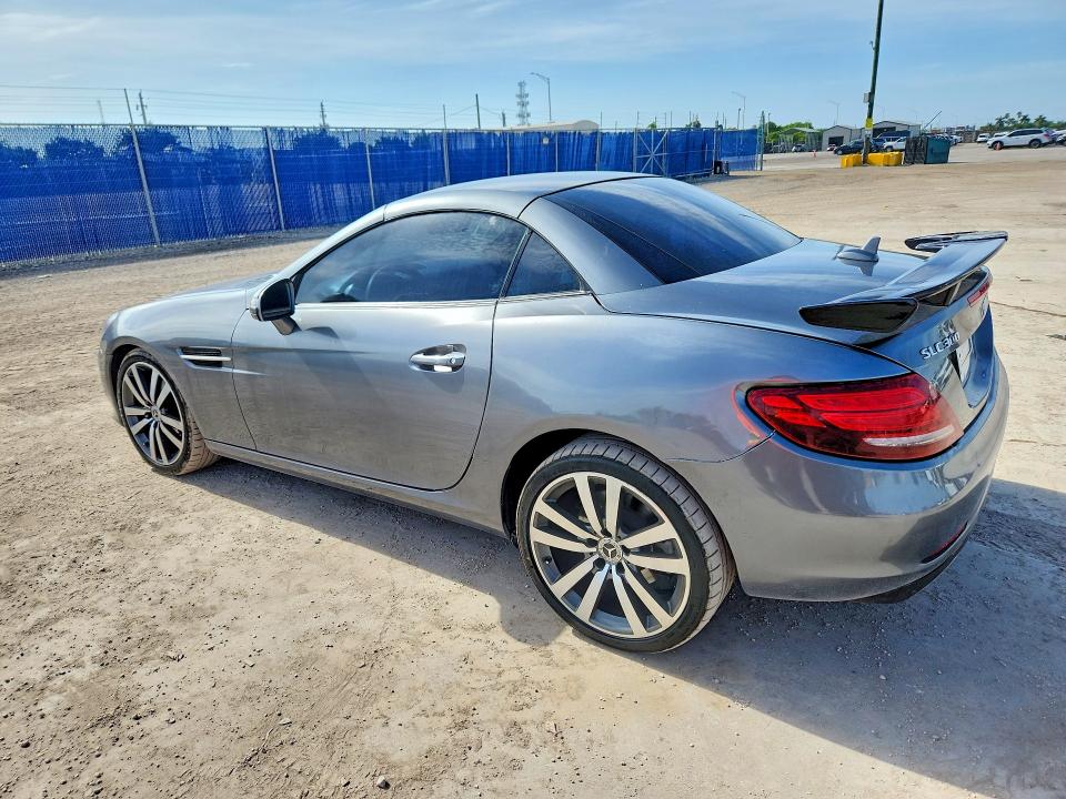 Aukcja sprzedaży 2017 Mercedes-benz Slc, vin: WDDPK3JA6HF128405, numer aukcji: 63612246