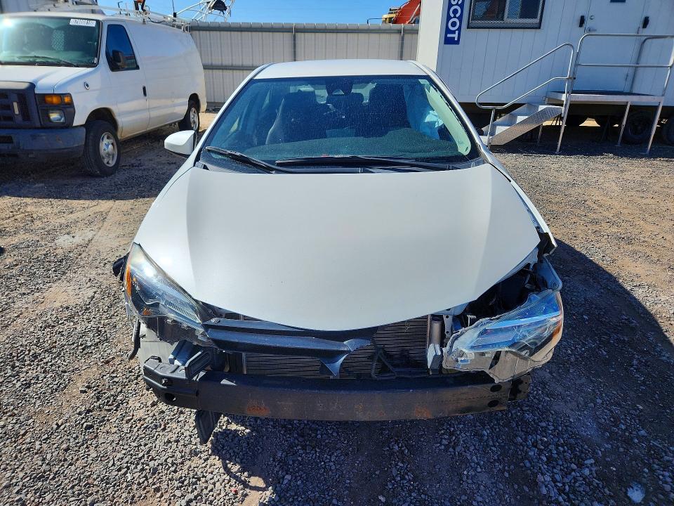 60089896 :رقم المزاد ، 5YFBURHE6KP922251 vin ، 2019 Toyota Corolla مزاد بيع