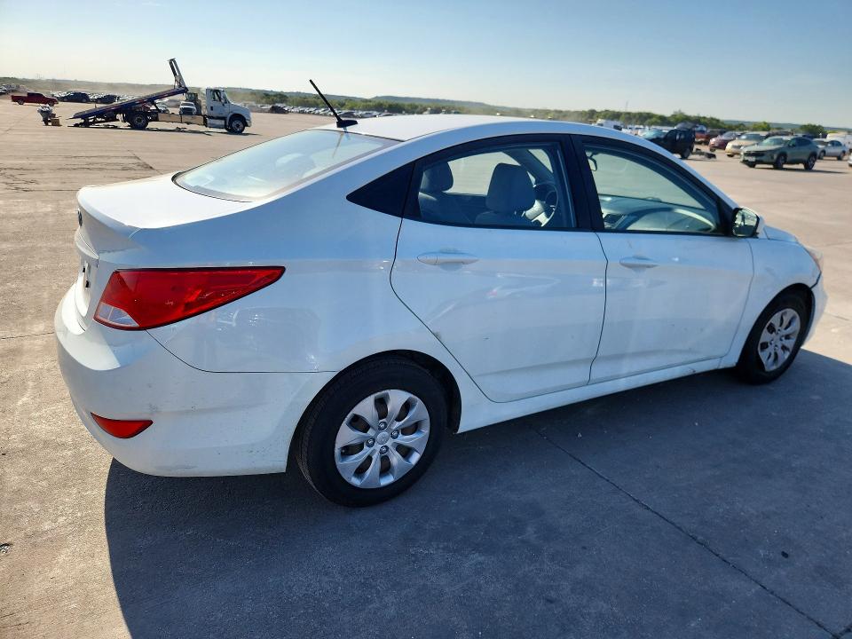 2016 Hyundai Accent მანქანა იყიდება აუქციონზე, vin: KMHCT4AE5GU075832, აუქციონის ნომერი: 60049786