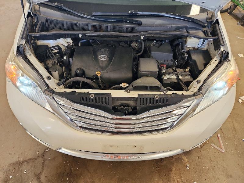 Продажа на аукционе авто 2017 Toyota Sienna, vin: 5TDDZ3DC5HS160929, номер лота: 62038676