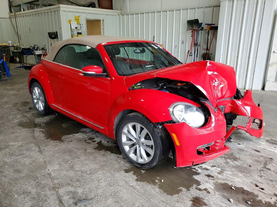 60009836 :رقم المزاد ، 3VW6L7AT2DM823192 vin ، 2013 Volkswagen Beetle مزاد بيع