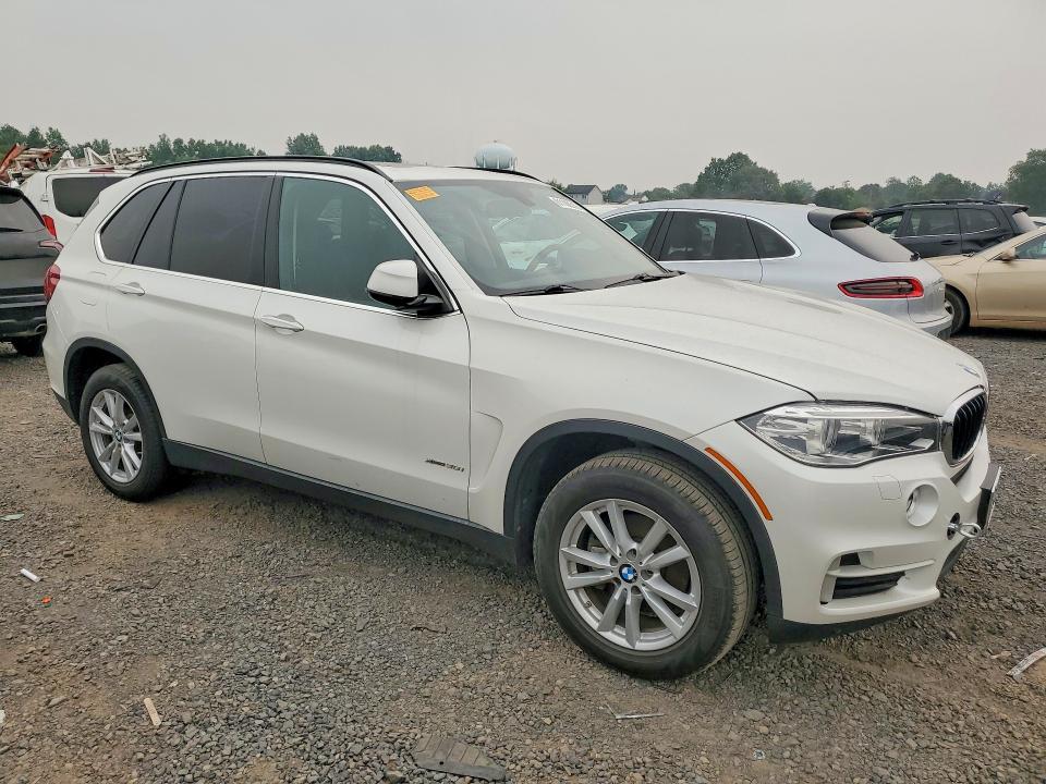 61108516 :رقم المزاد ، 5UXKR0C55F0K72055 vin ، 2015 Bmw X5 مزاد بيع