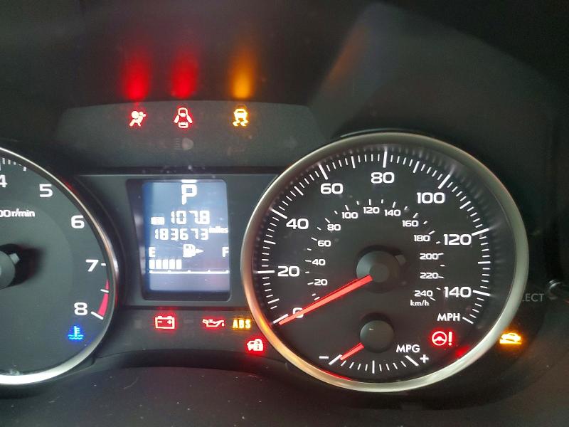 61176106 :رقم المزاد ، JF2GPABC2G8215108 vin ، 2016 Subaru Crosstrek مزاد بيع