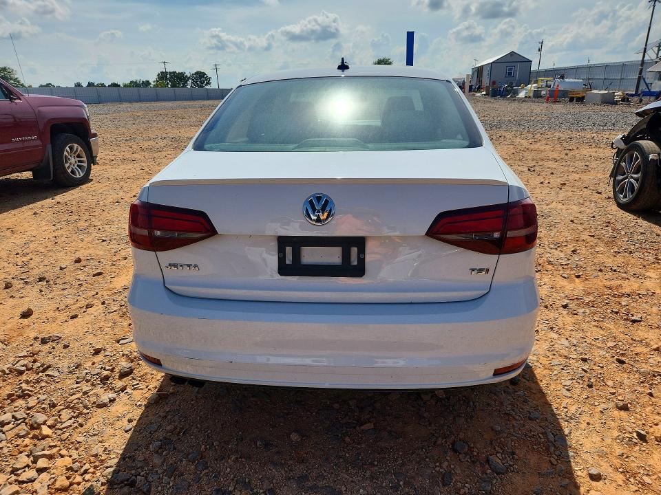 59712396 :رقم المزاد ، 3VWD17AJ5GM284003 vin ، 2016 Volkswagen Jetta مزاد بيع