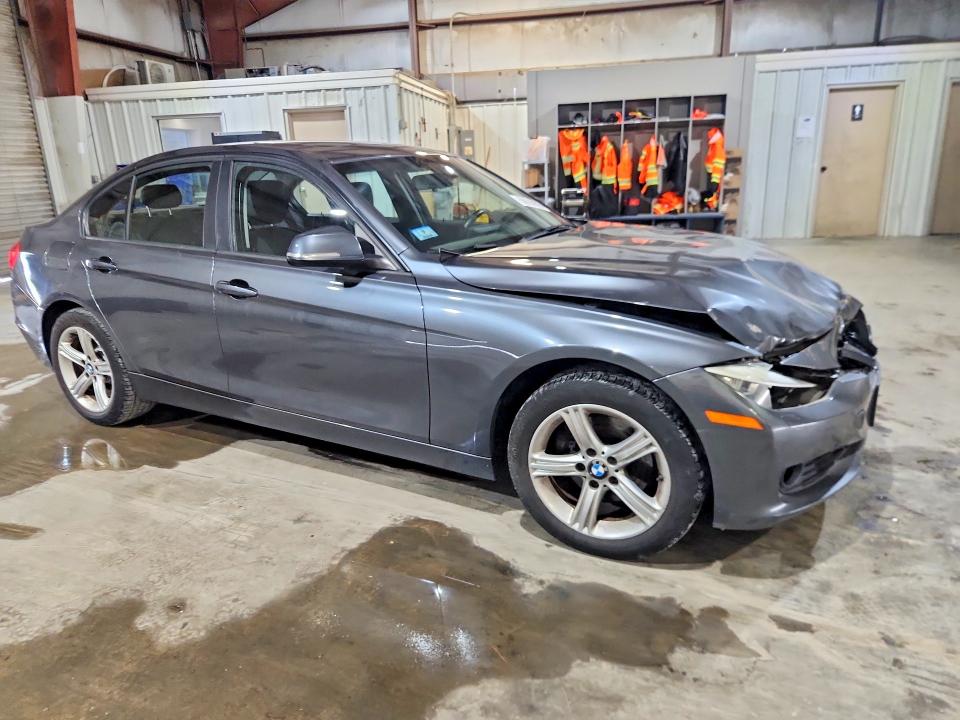 58635906 :رقم المزاد ، WBA3B3G57ENR81882 vin ، 2014 Bmw 328 مزاد بيع