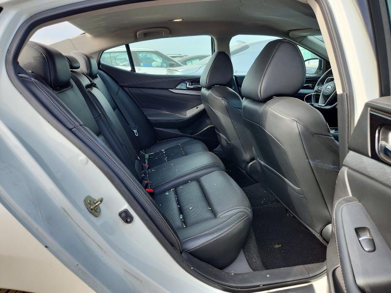 60505106 :رقم المزاد ، 1N4AA6AP3GC442852 vin ، 2016 Nissan Maxima مزاد بيع
