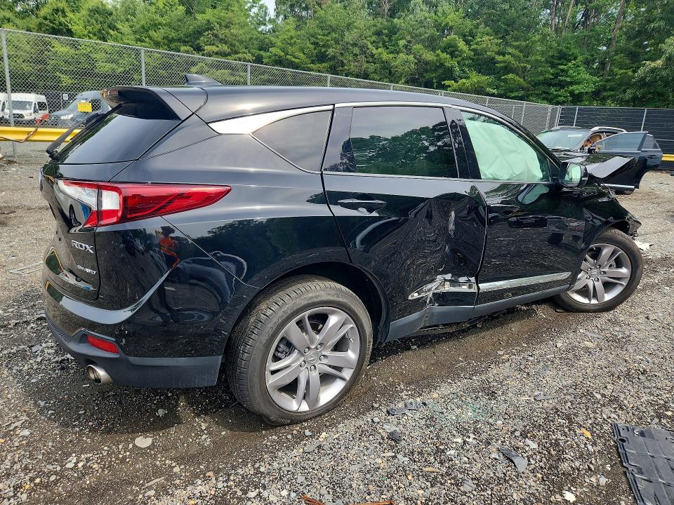 60740686 :رقم المزاد ، 5J8TC2H74ML002423 vin ، 2021 Acura Rdx مزاد بيع
