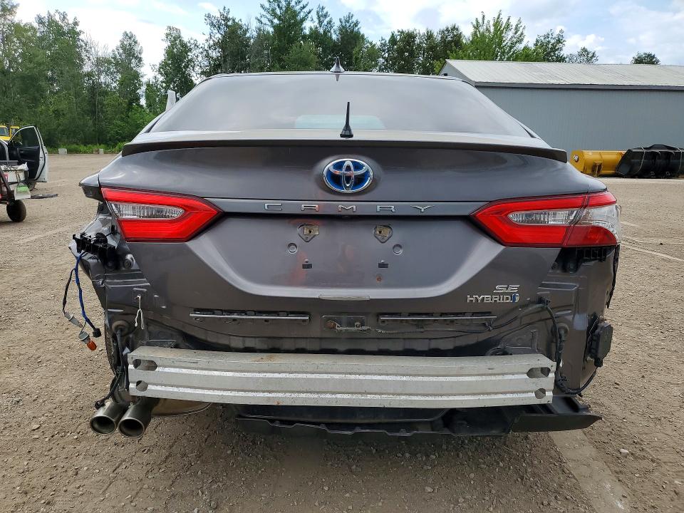 59068716 :رقم المزاد ، 4T1B21HK7JU001859 vin ، 2018 Toyota Camry Hybrid مزاد بيع