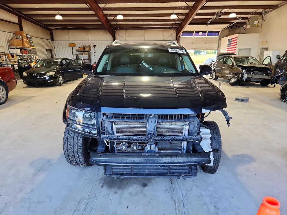 Продажа на аукционе авто 2019 Volkswagen Atlas, vin: 1V2UR2CA7KC598191, номер лота: 61924786