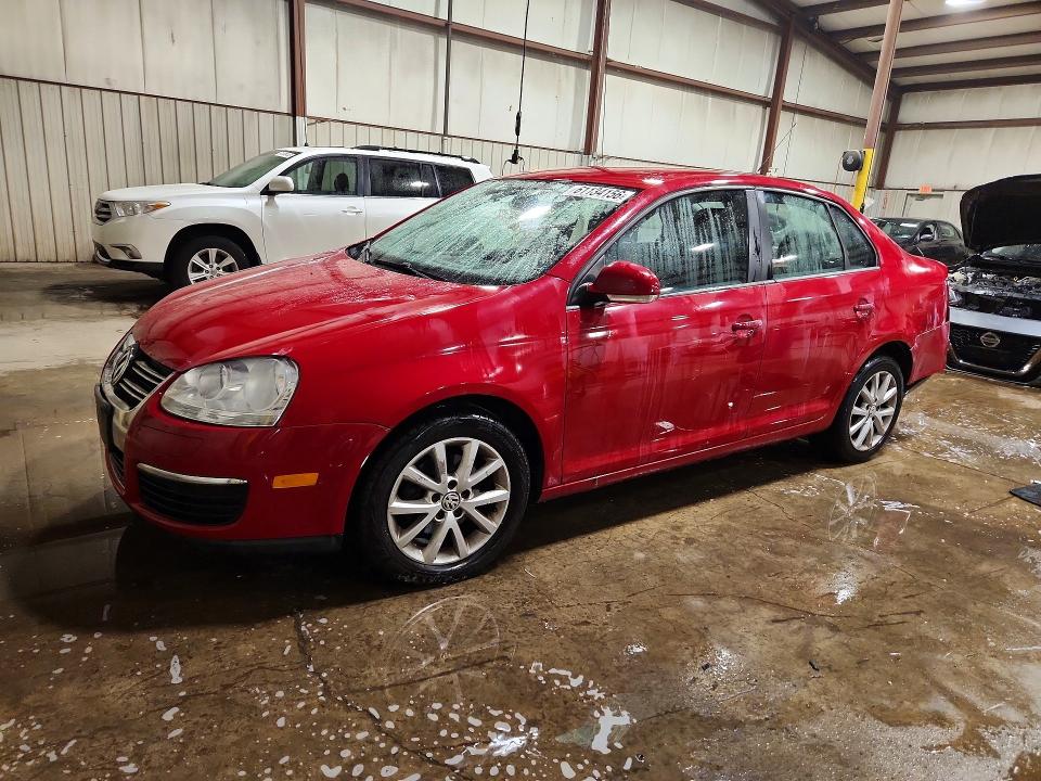 61134156 :رقم المزاد ، 3VWAX7AJ1AM150968 vin ، 2010 Volkswagen Jetta مزاد بيع