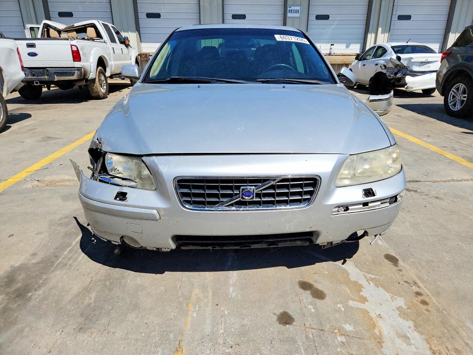 2006 Volvo S60 მანქანა იყიდება აუქციონზე, vin: YV1RS592562508555, აუქციონის ნომერი: 60371206