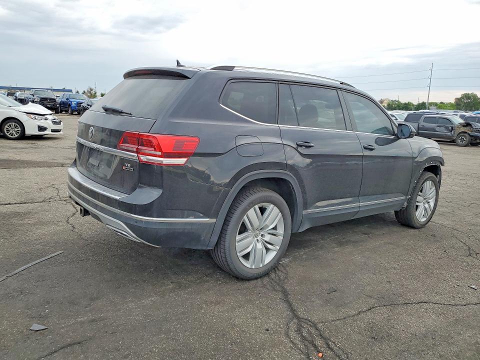 62349556 :رقم المزاد ، 1V2MR2CA5KC589392 vin ، 2019 Volkswagen Atlas مزاد بيع