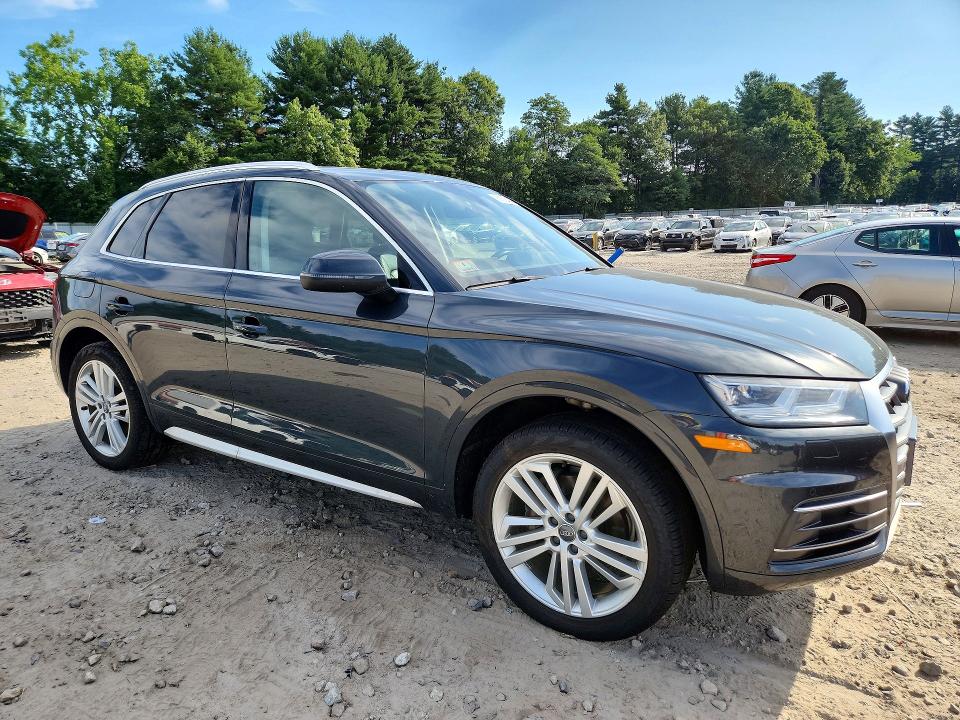 2018 Audi Q5 მანქანა იყიდება აუქციონზე, vin: WA1BNAFY4J2038683, აუქციონის ნომერი: 61675476