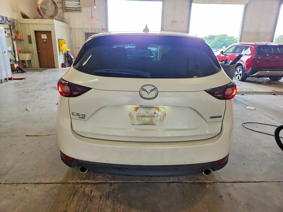 Продаж на аукціоні авто 2020 Mazda Cx-5, vin: JM3KFBCM0L1843932, номер лоту: 59189606