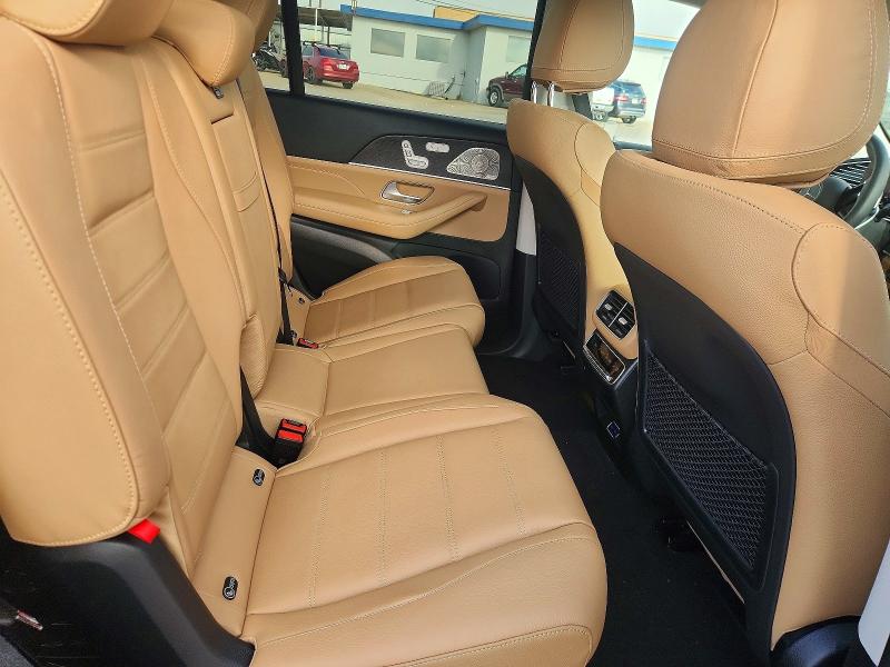 60930846 :رقم المزاد ، 4JGFF5KE8TB643392 vin ، 2026 Mercedes-benz Gls مزاد بيع