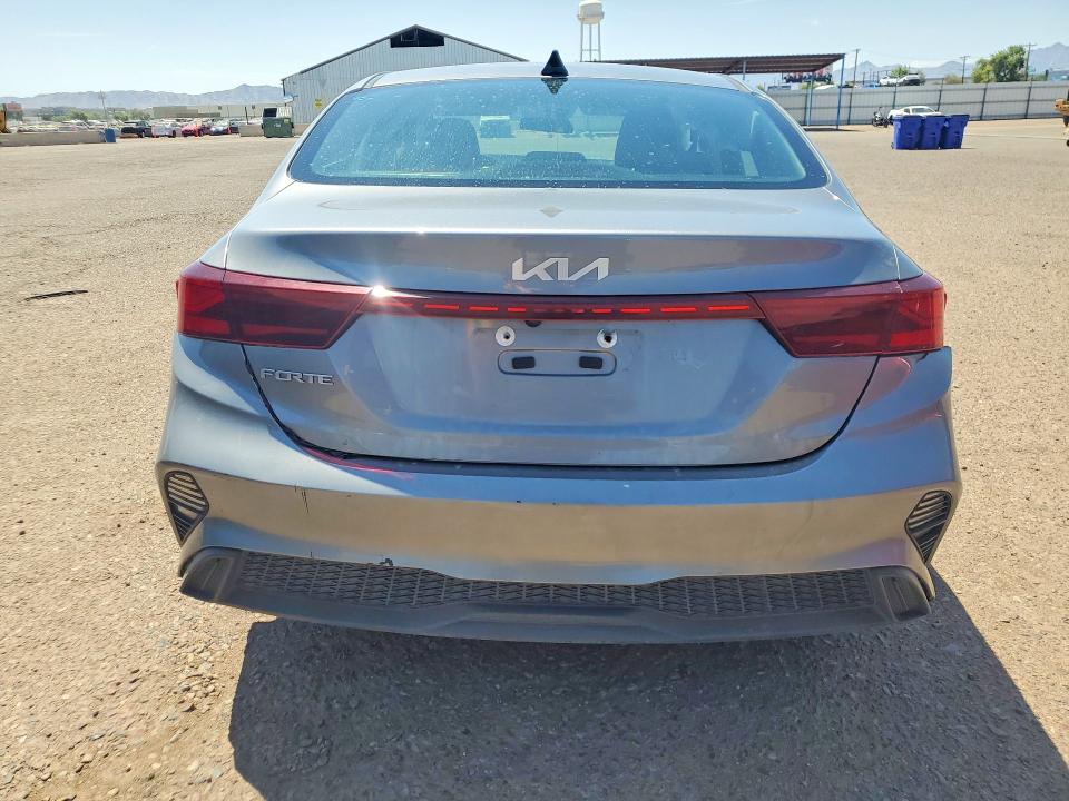 63143116 :رقم المزاد ، 3KPF24AD1RE738505 vin ، 2024 Kia Forte مزاد بيع