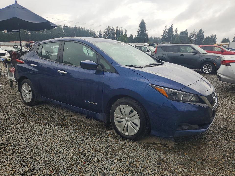 61006246 :رقم المزاد ، 1N4AZ1CP8JC314672 vin ، 2018 Nissan Leaf مزاد بيع