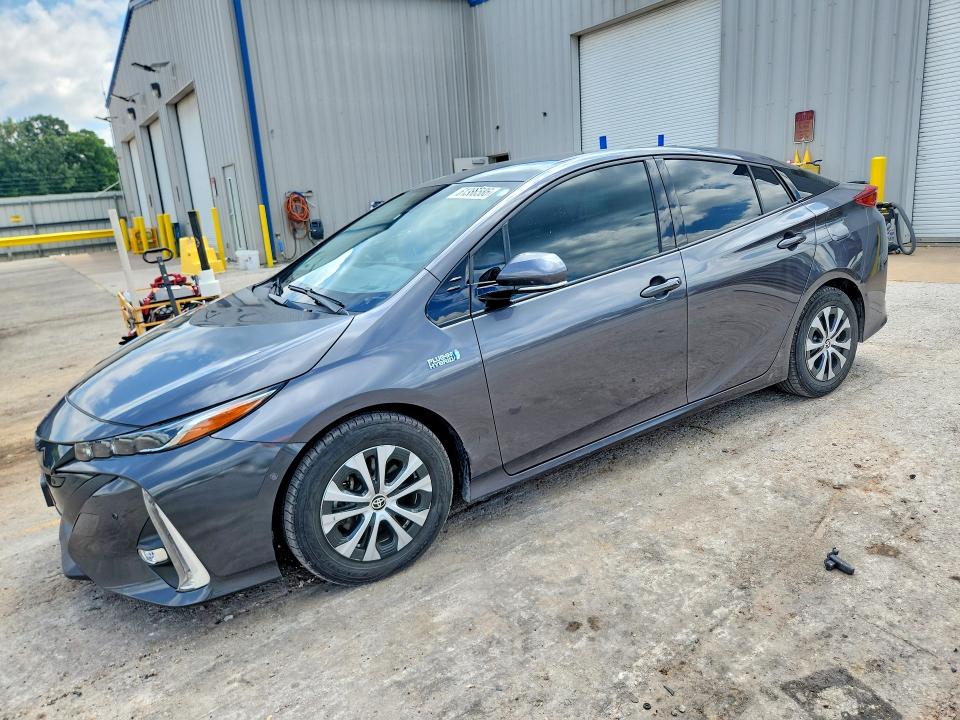 Продаж на аукціоні авто 2020 Toyota Prius Prime, vin: JTDKARFP0L3152569, номер лоту: 61366586