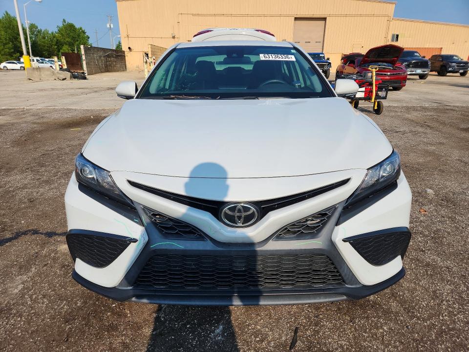 Aukcja sprzedaży 2023 Toyota Camry, vin: 4T1G11AK0PU090122, numer aukcji: 63136336