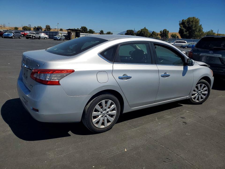 Продаж на аукціоні авто 2014 Nissan Sentra, vin: 3N1AB7AP5EY235724, номер лоту: 62810546