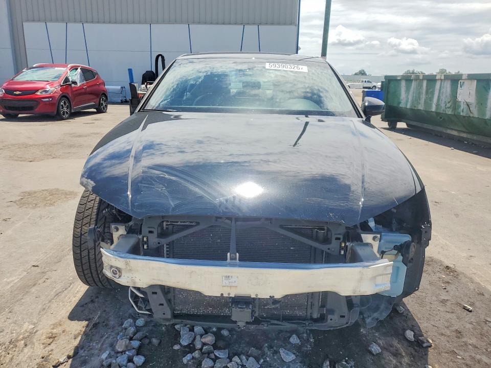 59390326 :رقم المزاد ، WAUAUGFF6J1006830 vin ، 2018 Audi A3 مزاد بيع