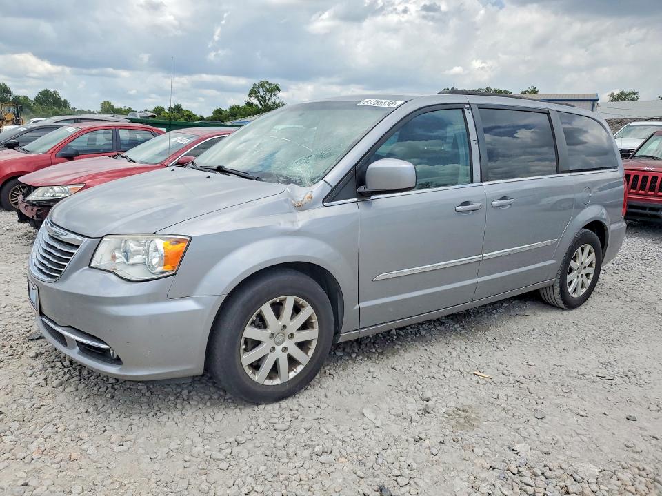 2016 Chrysler Town & Country მანქანა იყიდება აუქციონზე, vin: 2C4RC1BG5GR165301, აუქციონის ნომერი: 61785556