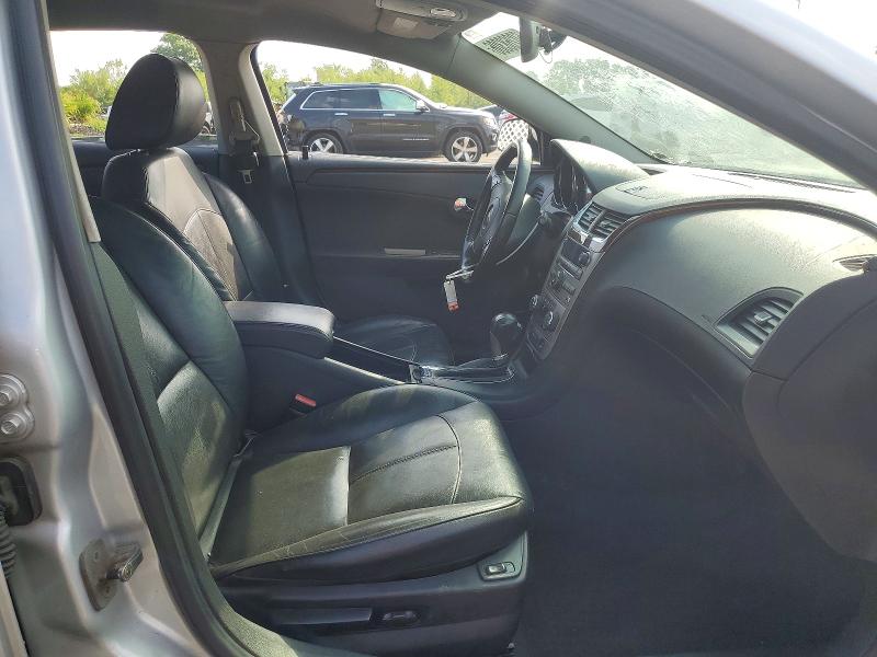 60268306 :رقم المزاد ، 1G1ZE5E12BF395590 vin ، 2011 Chevrolet Malibu مزاد بيع